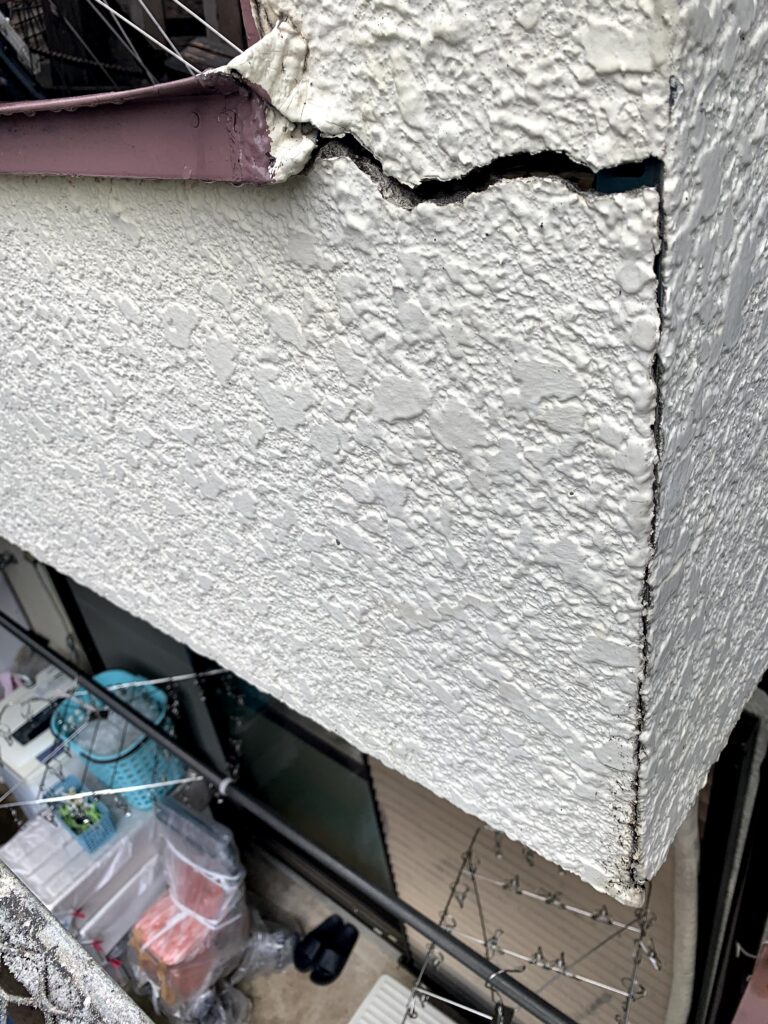構造クラックの写真