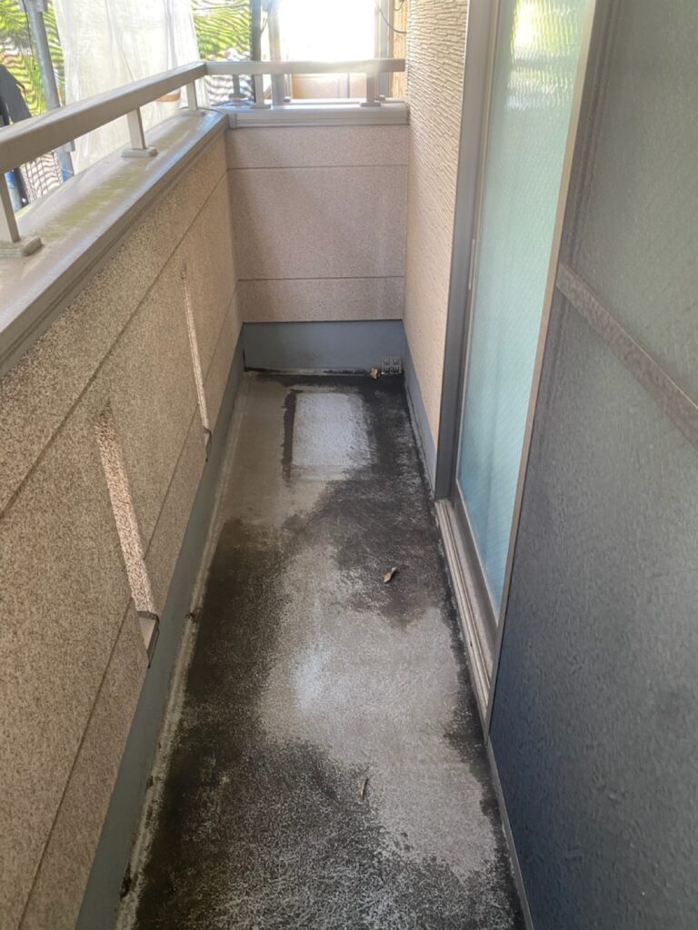★ベランダ防水　施工前