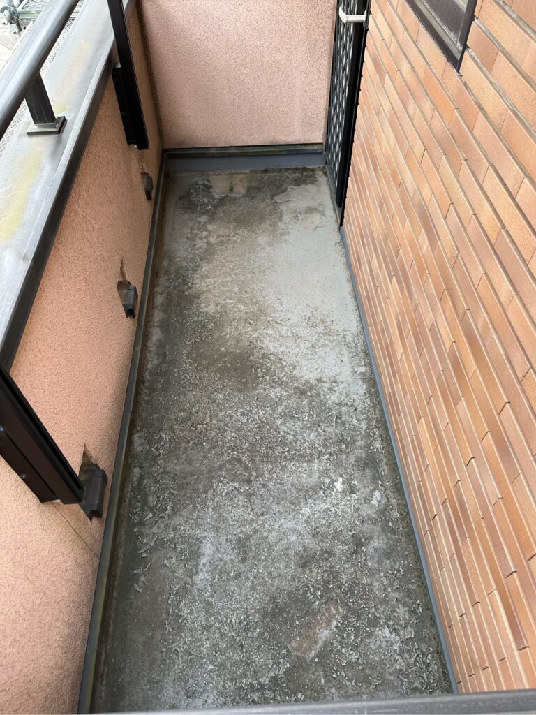 ベランダ防水　施工前